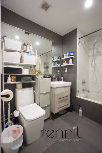 676 New York Ave, Apt 6B Image 11