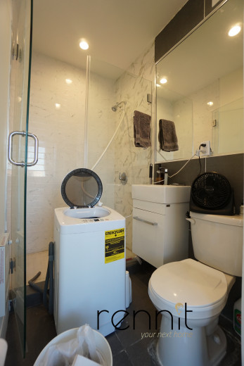 676 New York Ave, Apt 6B Image 18