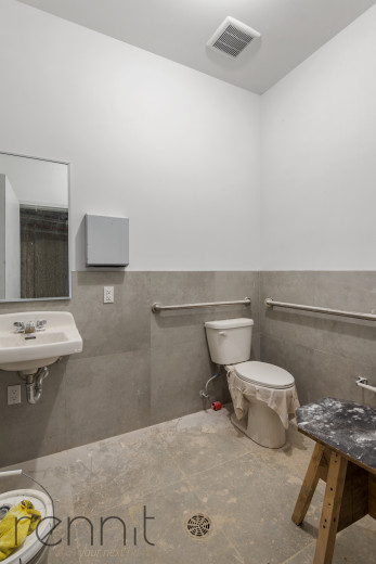 296 Wythe Ave, Apt Commercial Image 19