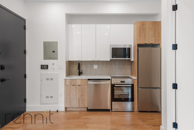 71-33 65 Pl, Apt 3B Image 7