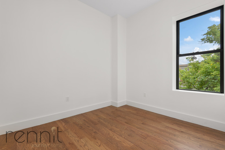 71-33 65 Pl, Apt 3B Image 9