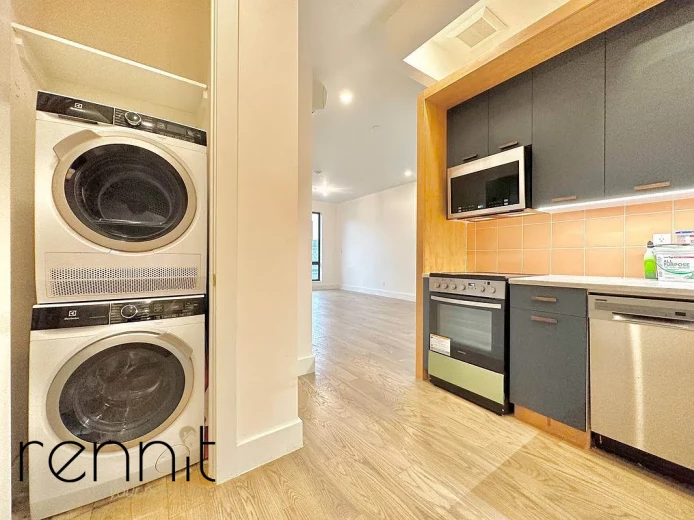 1522 New York Ave, Apt 3B Image 5