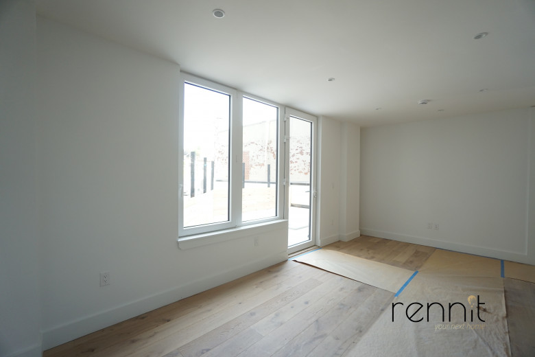 2404 Cortelyou Rd, Apt 202 Image 5