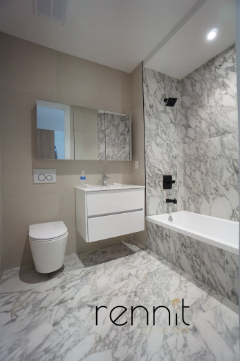2404 Cortelyou Rd, Apt 305 Image 6
