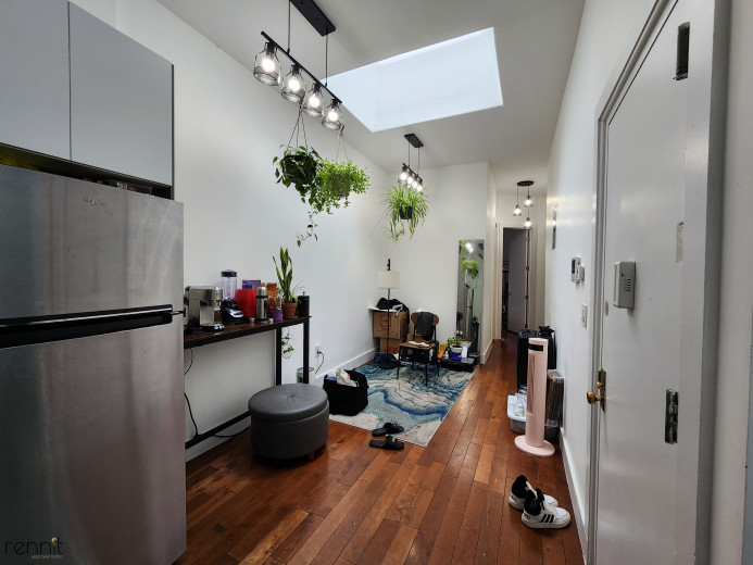 640 Kosciuszko St, Apt 3L Image 17