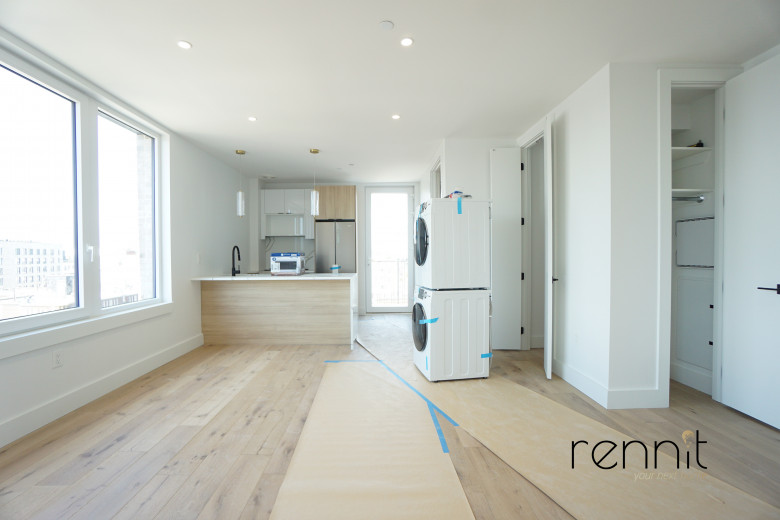 2404 Cortelyou Rd, Apt 601 Image 1