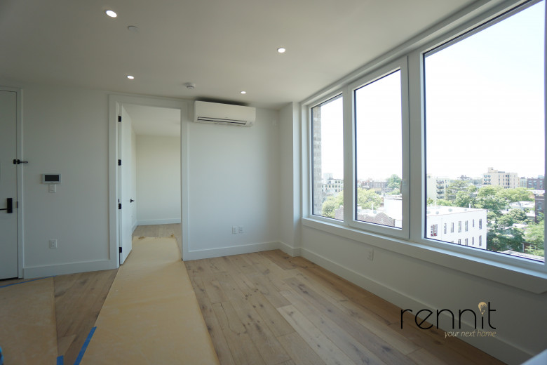 2404 Cortelyou Rd, Apt 601 Image 2