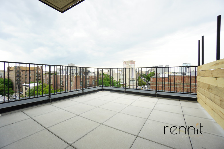 2404 Cortelyou Rd, Apt 601 Image 4