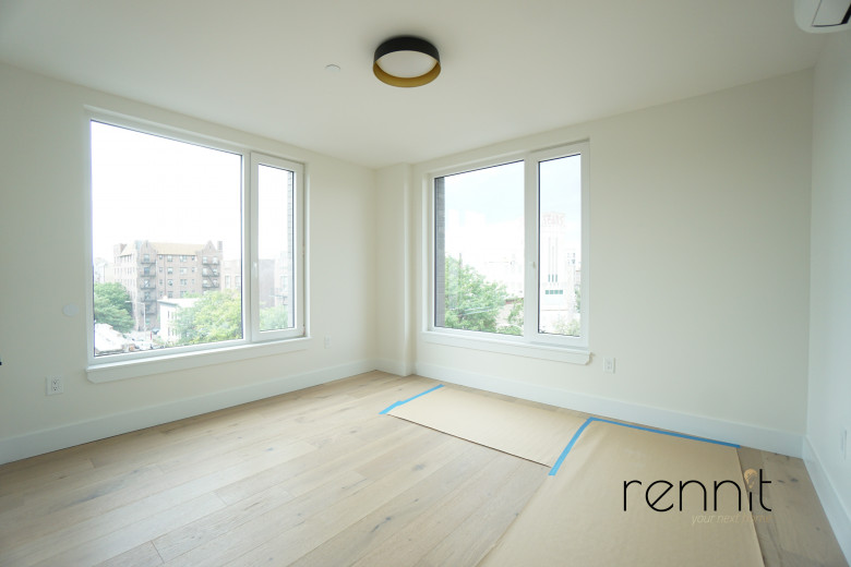 2404 Cortelyou Rd, Apt 501 Image 6