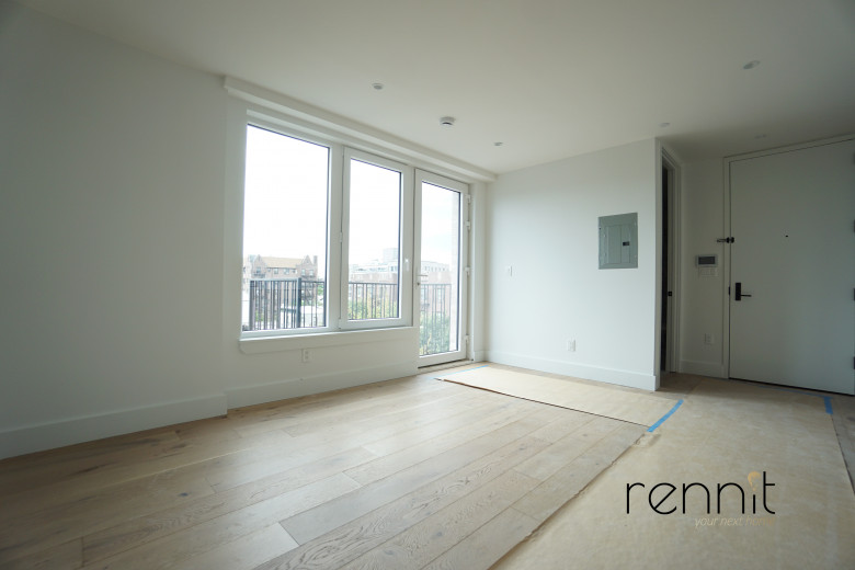 2404 Cortelyou Rd, Apt 302 Image 4