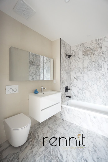 2404 Cortelyou Rd, Apt 302 Image 8