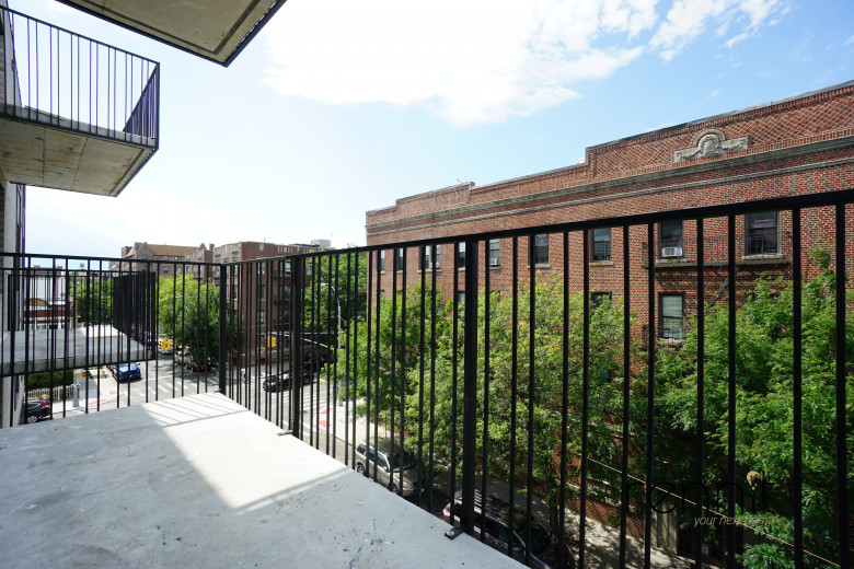 2404 Cortelyou Rd, Apt 405 Image 3