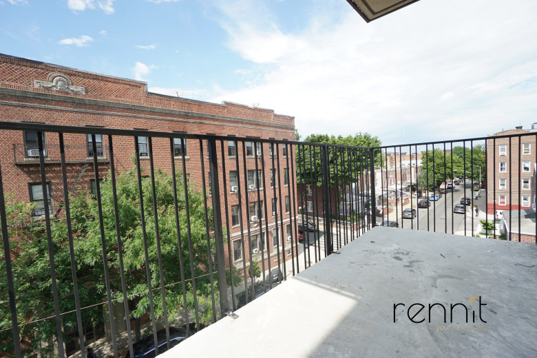 2404 Cortelyou Rd, Apt 405 Image 4