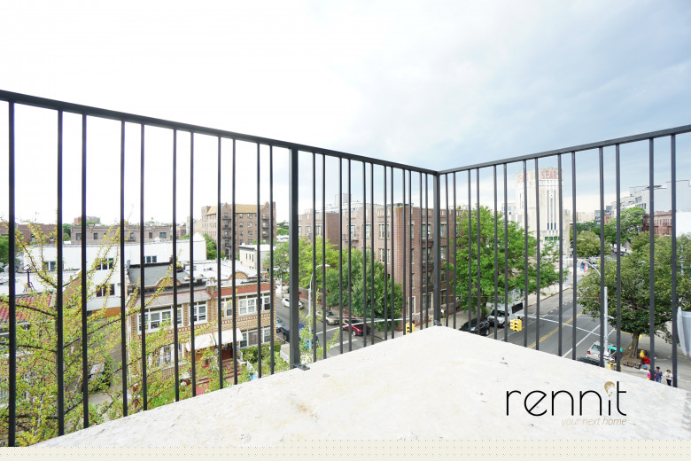 2404 Cortelyou Rd, Apt 401 Image 2