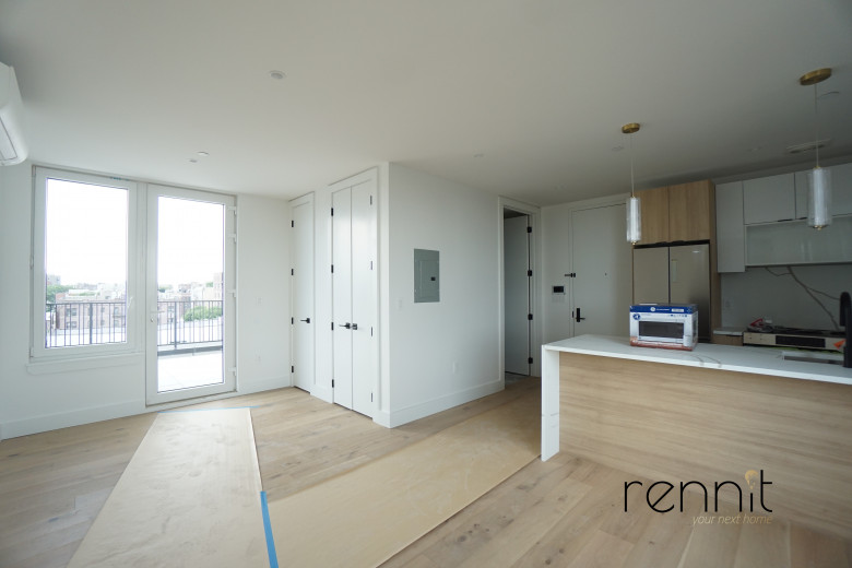 2404 Cortelyou Rd, Apt 602 Image 1