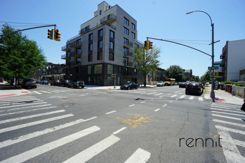 2404 Cortelyou Rd, Apt 602 Image 15