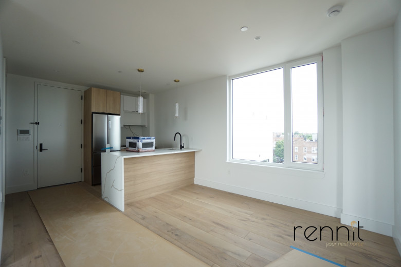 2404 Cortelyou Rd, Apt 602 Image 3