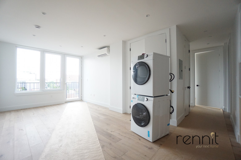 2404 Cortelyou Rd, Apt 603 Image 2