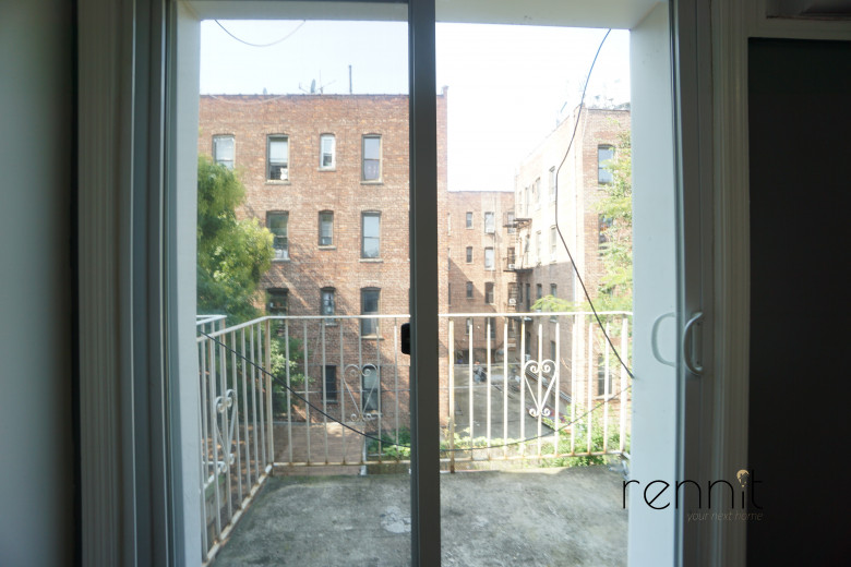 1305 Gates Ave, Apt 3 Image 9