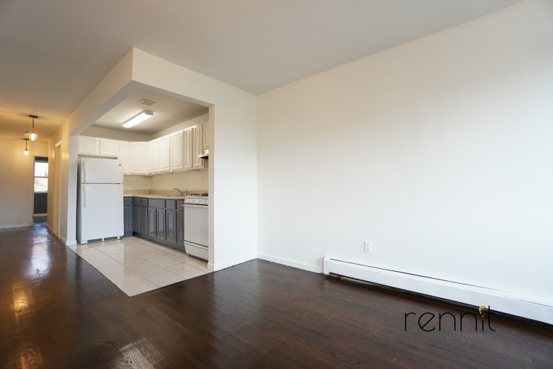 1305 Gates Ave, Apt 3 Image 4