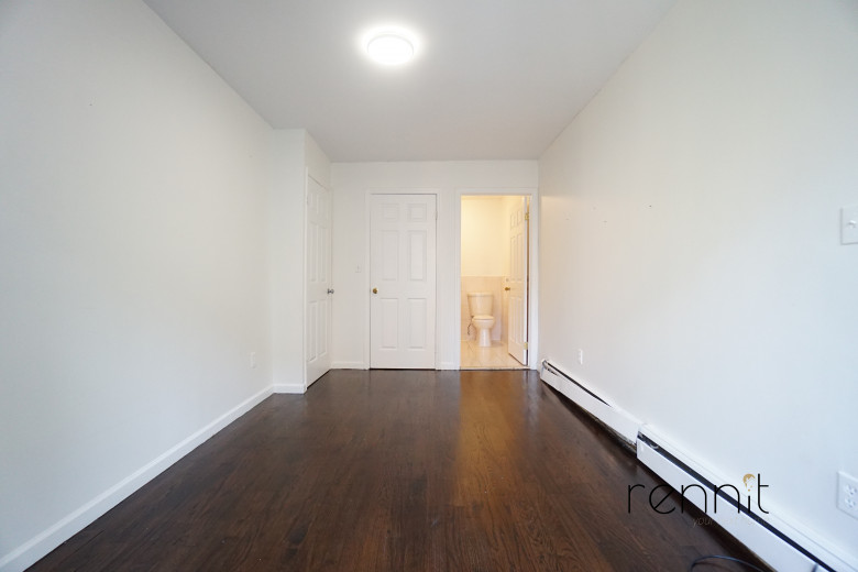 1305 Gates Ave, Apt 3 Image 7