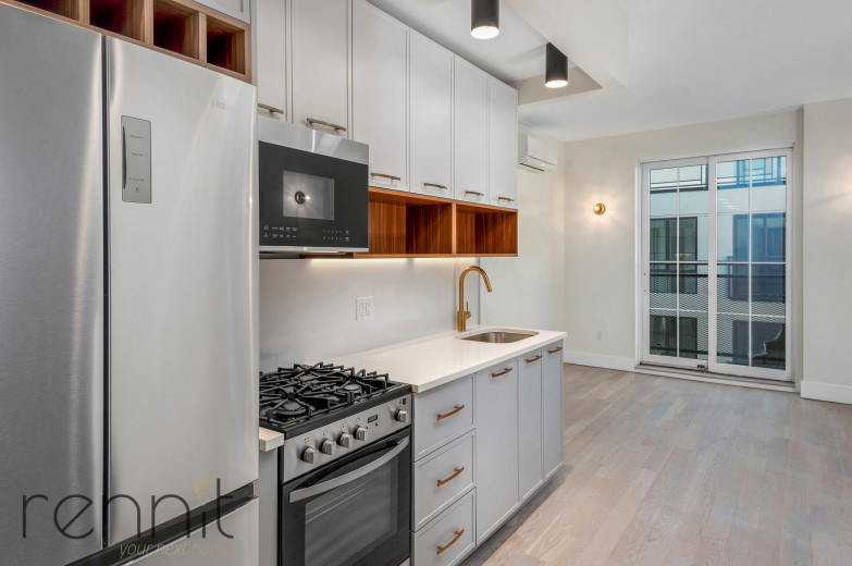 937 Rogers Ave, Apt 7C Image 1