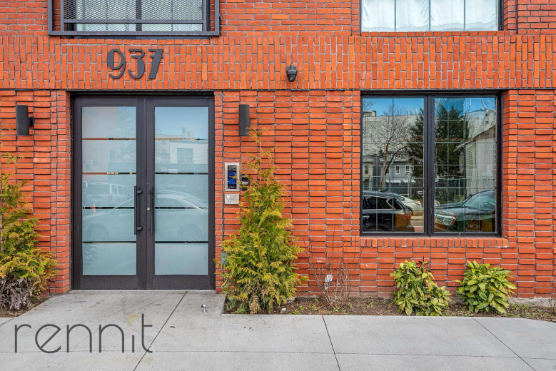 937 Rogers Ave, Apt 7C Image 15