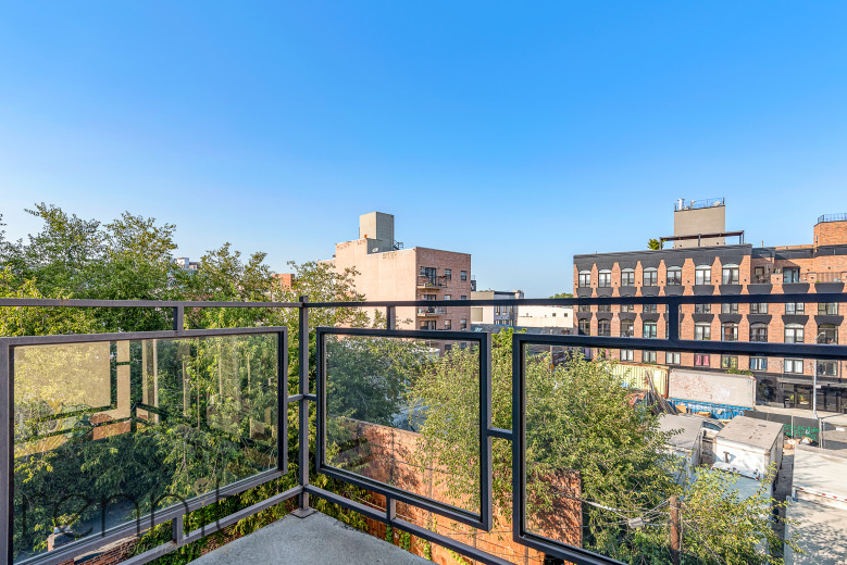 669 Bushwick Ave, Apt 4B Image 4