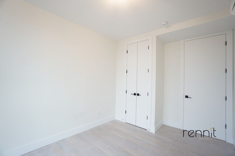 933 Rogers Ave, Apt 5A Image 11