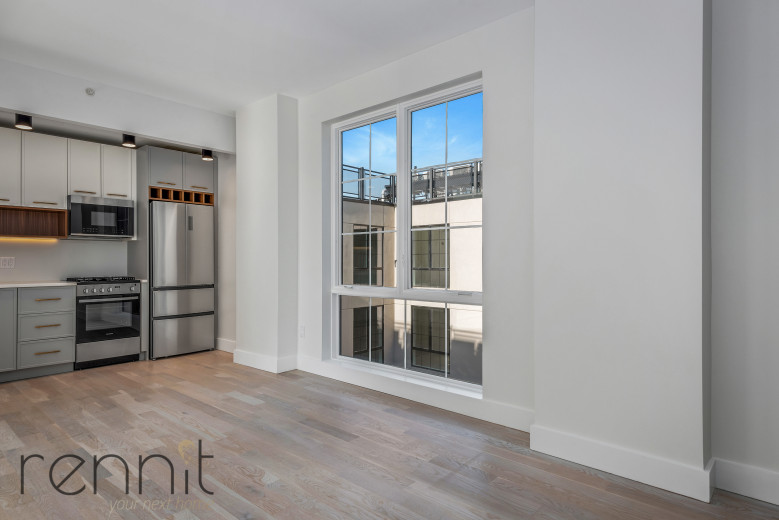 933 Rogers Ave, Apt 5A Image 3