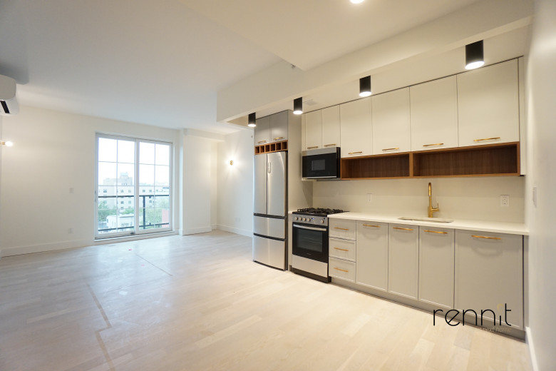 937 Rogers Ave, Apt 6B Image 11