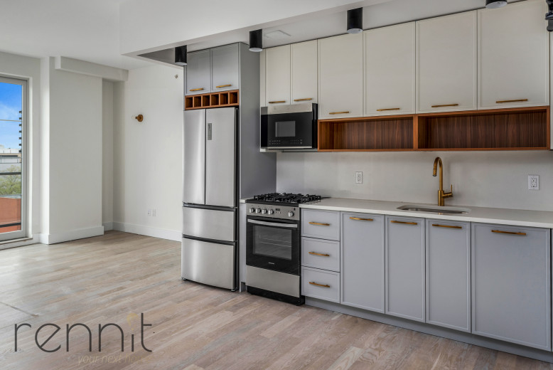 937 Rogers Ave, Apt 6B Image 4
