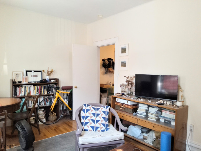 245 Midwood St, Apt 1 Image 3
