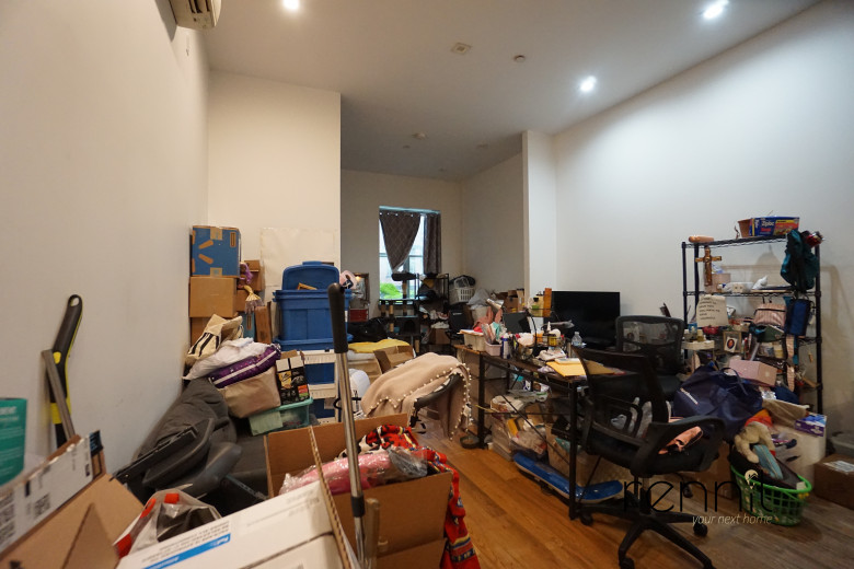 1443 Lincoln Pl, Apt 1F Image 2