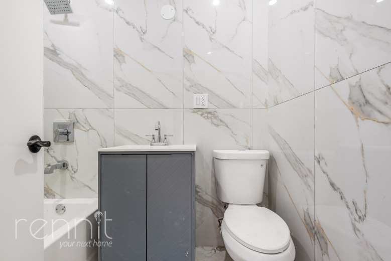 40 Cornelia St, Apt 1 Image 7