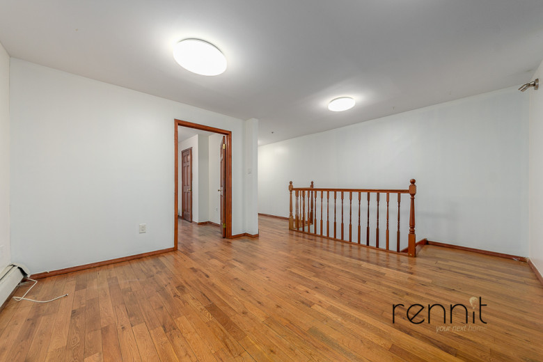 1168 Putnam Ave, Apt 1 Image 4