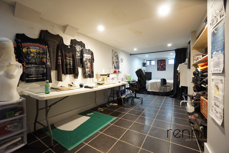 133 Patchen Ave, Apt 1R Image 11