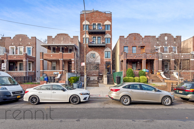 295 Montgomery St, Apt 1F Image 16