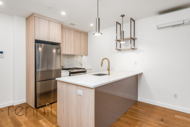 375 Dean St, Apt 407 Image 4