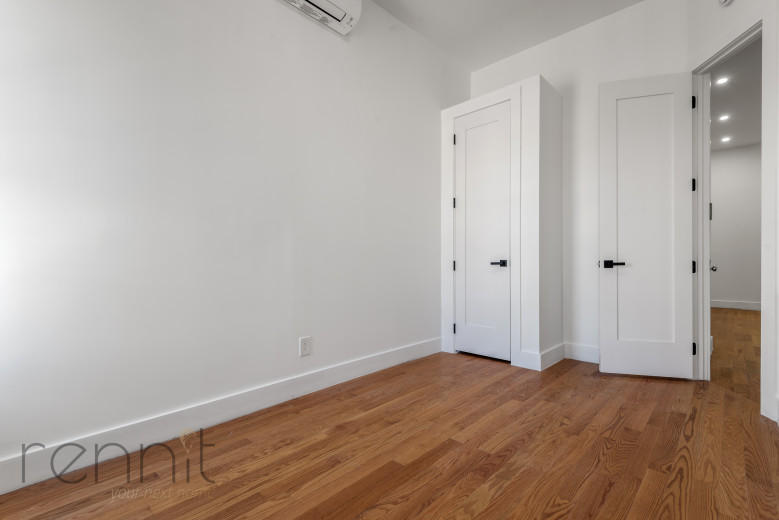 477 Fairview Ave, Apt 3L Image 5