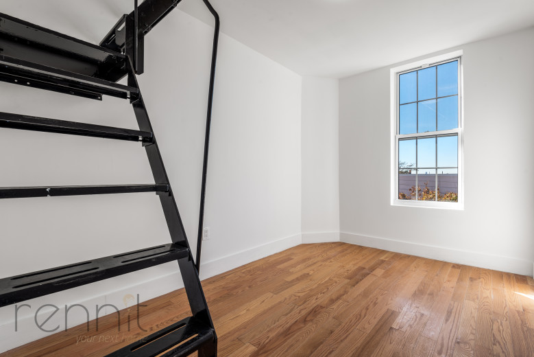 477 Fairview Ave, Apt 3L Image 6