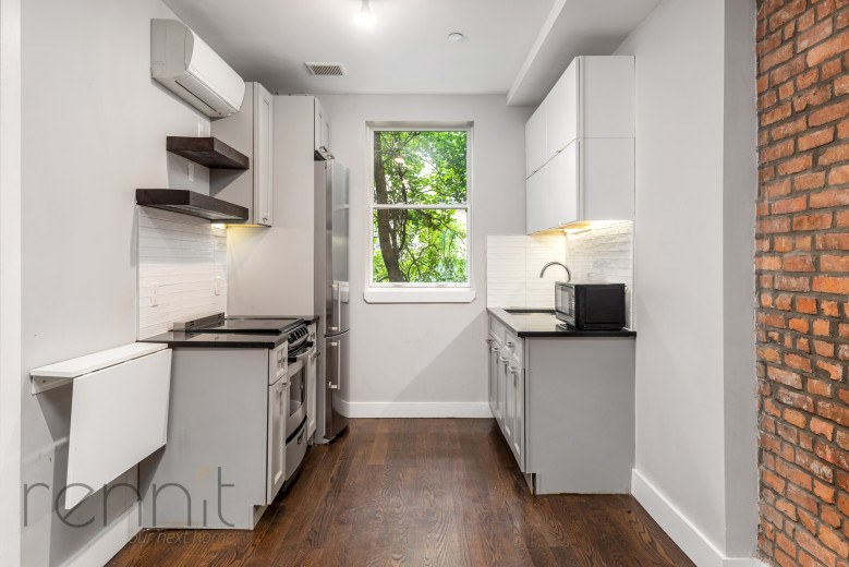 810 St Johns Pl, Apt 3 Image 1