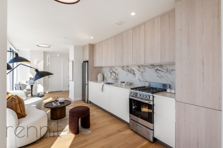 375 Dean St, Apt 1605 Image 4