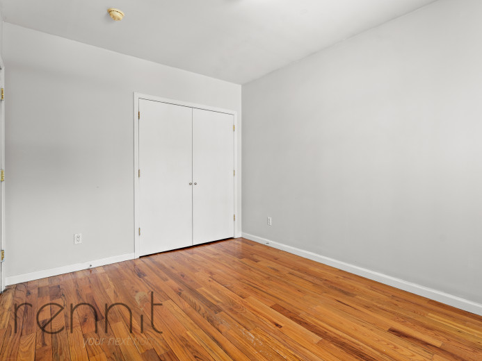 728A Rogers Ave, Apt 2A Image 5