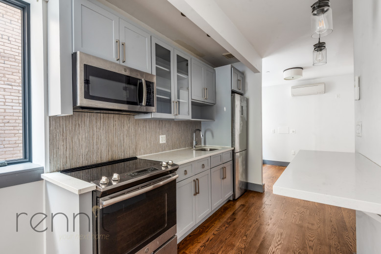 1014 Carroll St, Apt 1B Image 4