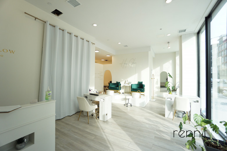 853 Lexington Ave, Apt Commercial Image 6