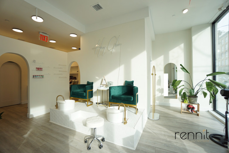 853 Lexington Ave, Apt Commercial Image 7