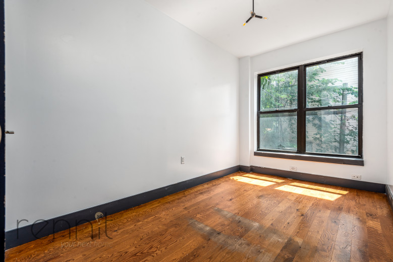 174 Knickerbocker Ave, Apt 3L Image 7