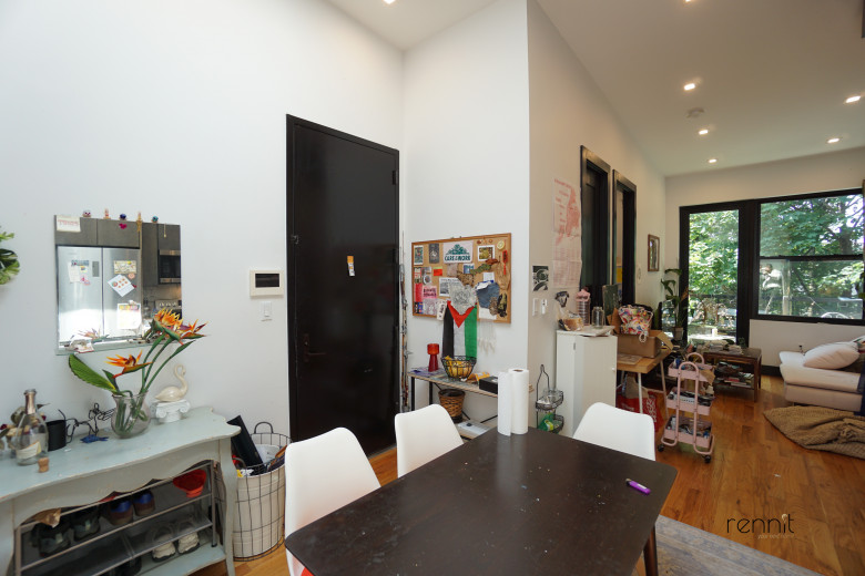 1165 Greene Ave, Apt 3 Image 16