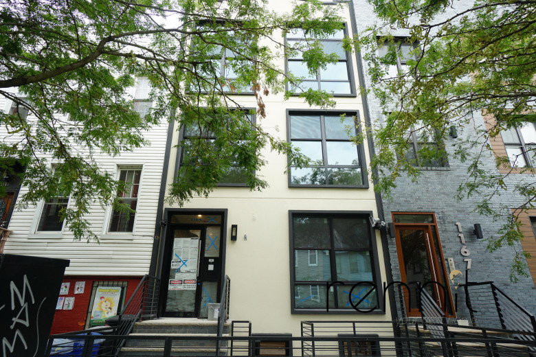 1165 Greene Ave, Apt 3 Image 18